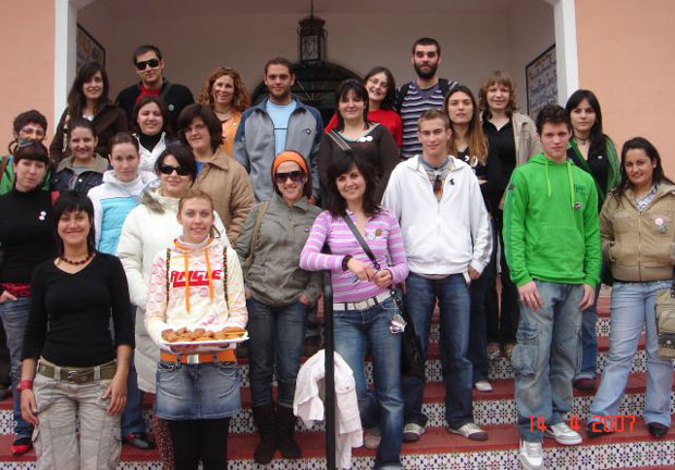 UNA TREINTENA DE COLABORADORES PARTICIPA EN EL ENCUENTRO DE FORMACIÓN ORGANIZADO POR EL COLECTIVO EL CANDIL, Foto 1