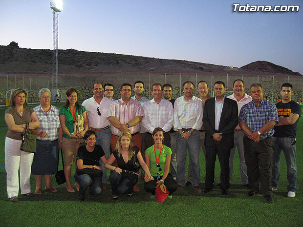 EL PP OFRECIÓ UNA RUEDA DE PRENSA EN RELACIÓN A LA DECISIÓN DE LA JUNTA ELECTORAL DE ZONA DE SUSPENDER LA PUESTA EN MARCHA DE LAS NUEVAS INSTALACIONES DE LA CIUDAD DEPORTIVA “SIERRA ESPUÑA”, Foto 1