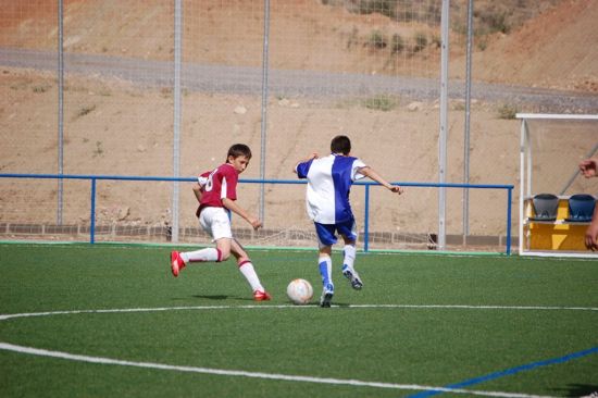 CERCA DE 600 ESCOLARES PARTICIPAN EN EL CAMEPONATO REGIONAL INTERESCUELAS DE FÚTBOL 7, CELEBRADO EN LA CIUDAD DEPORTIVA “SIERRA ESPUÑA”, Foto 4