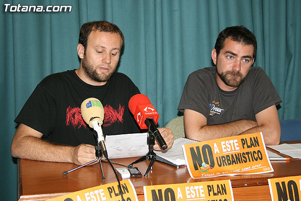 La Plataforma Ciudadana No a Este Plan Urbanístico asegura que han presentado más de 1.100 alegaciones, Foto 1