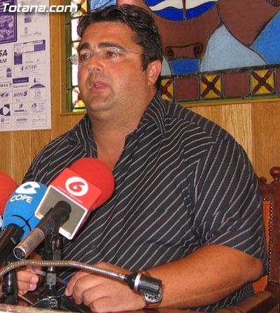 EL CONCEJAL DE URBANISMO Y ORDENACIÓN DEL TERRITORIO SE REÚNE CON LA ASOCIACIÓN DE EMPRESARIOS DEL LA CONSTRUCCIÓN DE TOTANA (AEMCO) PARA FIJAR LÍNEAS DE COORDINACIÓN, Foto 1