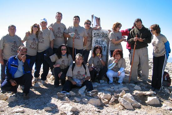 LA PEÑA “LA ZAPATILLA” DE TOTANA CORONA LA CIMA DE LA SIERRA DE LA SAGRA EL PASADO DÍA 15 DE OCTUBRE, A 2.381 METROS DE ALTITUD EN HUÉSCAR (GRANADA), Foto 1