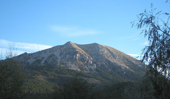 LA PEÑA “LA ZAPATILLA” DE TOTANA CORONA LA CIMA DE LA SIERRA DE LA SAGRA EL PASADO DÍA 15 DE OCTUBRE, A 2.381 METROS DE ALTITUD EN HUÉSCAR (GRANADA), Foto 3