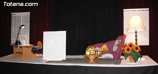 LA OBRA DE TÍTERES SOBRE EL USO DE INTERNET PARA NIÑOS Y MAYORES TUVO LUGAR EN EL CENTRO SOCIOCULTURAL “LA CÁRCEL”, Foto 1