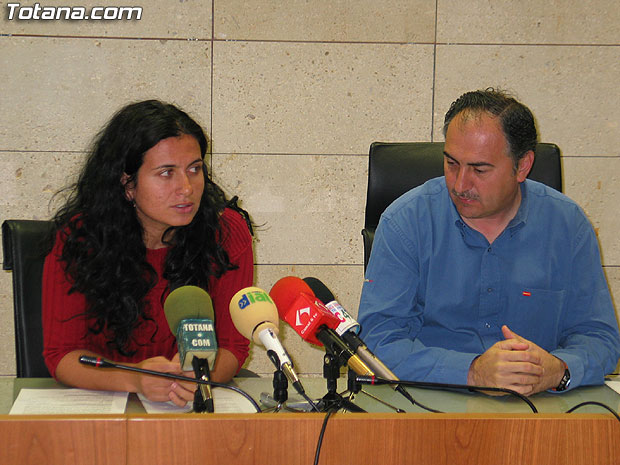 LAS ACTIVIDADES DEPORTIVAS PRESENTADAS BAJO EL TÍTULO “HAZ DEPORTE HAZ SALUD” ORGANIZADAS CON MOTIVO DE LAS FIESTAS DE SANTA EULALIA ARRANCAN EL DOMINGO CON EL “DÍA DE LA BICILETA” (2007), Foto 4