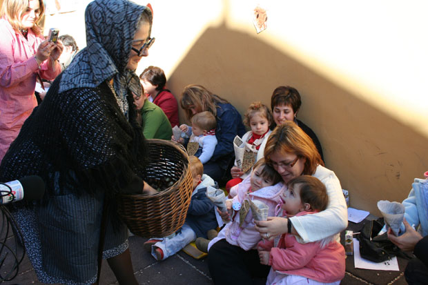 Los pequeños  de la escuela infantil “Carmen Baró” celebraron el Día de la Castaña, Foto 4