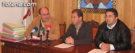 CEBAG PRESENTA SU ALEGACION GENERAL Y MAS DE 2.000 ALEGACIONES INDIVIDUALES AL PLAN DE ORDENACIÓN DE TOTANA Y EXIGE UN PLAN DIFERENTE ORIENTADO A OTRO MODELO DE DESARROLLO DEL MUNICIPIO, Foto 4