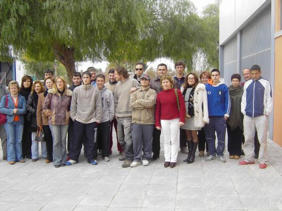 EL CONCEJAL DE FOMENTO Y EMPLEO INAUGURA EL PROGRAMA DE INICIACIÓN PROFESIONAL PARA EL EMPLEO DE PERFIL OPERARIO DE FONTANERÍA, Foto 1