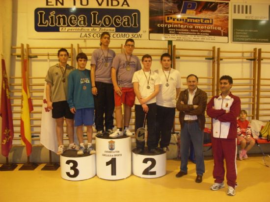 TOTANA ACOGIÓ LA FINAL REGIONAL ESCOLAR DE BADMINTON, QUE CONTÓ CON UNA PARTICIPACIÓN DE 130 ESCOLARES DE TODA LA REGIÓN DE MURCIA (2008), Foto 2