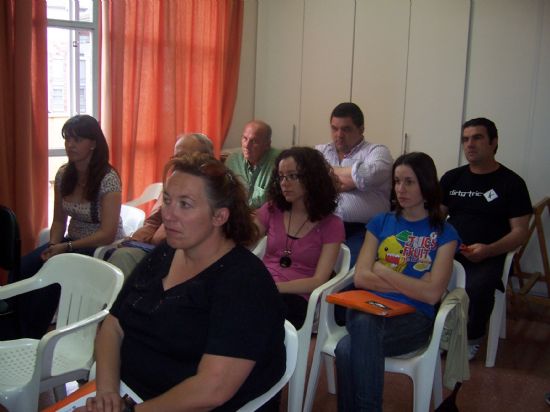 BIENESTAR SOCIAL INAUGURA EL CURSO DE “FORMACIÓN DE VOLUNTARIADO EN SALUD MENTAL”, ORGANIZADO POR AFEMTO, CON LA PARTICIPACIÓN DE MÁS DE VEINTE PERSONAS, Foto 3