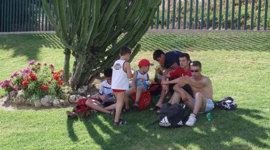 MÁS DE MEDIO CENTENAR DE NIÑOS Y JÓVENES DE LOS PROYECTOS DE DINAMIZACIÓN Y PROMOCIÓN EDUCATIVA REALIZAN UN VIAJE AL PARQUE ACUÁTICO DE VERA, Foto 3