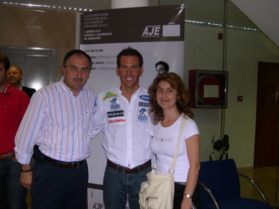 LA CONCEJALIA DE INDUSTRIA PARTICIPA EN LA JORNADA SOBRE “EMPRESA Y DESARROLLO”, ORGANIZADA POR LA ASOCIACIÓN DE JÓVENES EMPRESARIOS DEL GUADALENTÍN, CUYO PONENTE FUE DAVID MECA, Foto 1