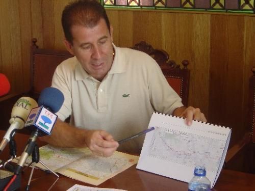 CONCEJALÍA DE URBANISMO HABILITA OFICINA DE INFORMACIÓN PARA PRESENTAR ALEGACIONES NUEVOS PERÍODO DE INFORMACIÓN PÚBLICA AUTOVÍA TOTANA-MAZARRÓN, Foto 1