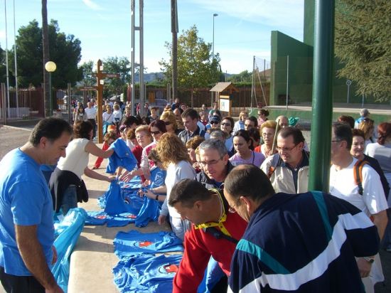 COMIENZAN LAS VII JORNADAS DE PROMOCIÓN DE LA SALUD CON LA CAMINATA POPULAR CELEBRADA ESTE PASADO DOMINGO, EN LA QUE PARTICIPARON MÁS DE 200 PERSONAS, Foto 2