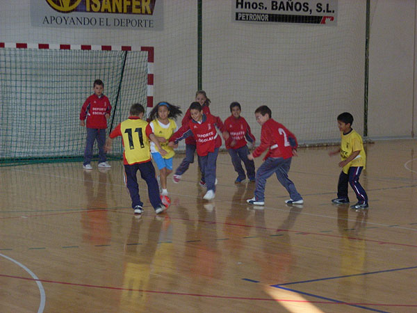 UN TOTAL DE OCHO CENTROS DE PRIMARIA DE LA LOCALIDAD PARTICIPAN EN LA 2ª JORNADA DE LOS JUEGOS ESCOLARES DEL PROGRAMA DE DEPORTE ESCOLAR (2007), Foto 1