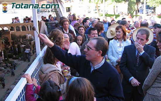 EL BELÉN MUNICIPAL DE LA PLAZA BALSA VIEJA SE CONVIERTE EN UNA CITA OBLIGATORIA EN LA NAVIDAD TOTANERA   , Foto 3