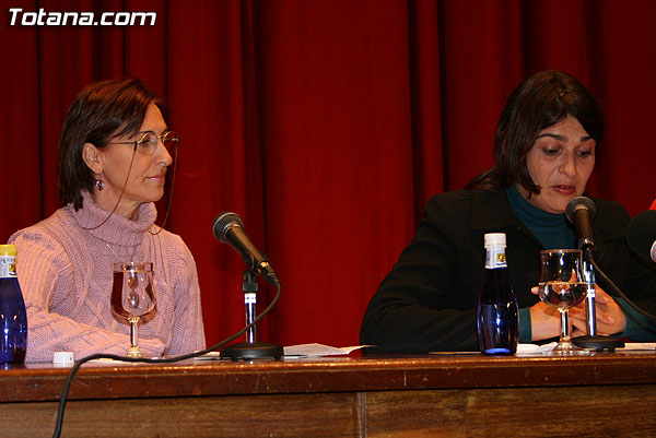 EL ESCRITOR TOTANERO ANDRÉS VALENZUELA CÁNOVAS PRESENTA EN TOTANA EL LIBRO EL RETORNO DE JUAN SALVADOR GAVIOTA COMO UN “EXPERIMENTO MÍSTICO PARA SABER DE LA VERDAD TRANSCENDENTAL Y LOS MISTERIOS DE LA EXISTENCIA”, Foto 3