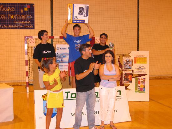 MEDIO CENTENAR DE INTERNAUTAS DE MEDIA ASISTEN CADA DÍA AL I LAN PARTY LOCAL DE TOTANA, Foto 1