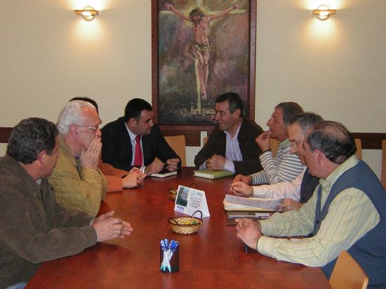 EL ALCALDE DE TOTANA EXPRESA QUE LA SEMANA SANTA DE ESTE AÑO SE CONVIERTA EN UNA FIESTA QUE UNA A TODOS LOS TOTANEROS MÁS QUE NUNCA, Foto 1