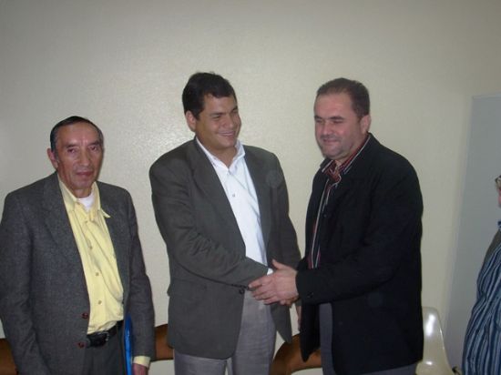 DIRIGENTES DE IU EN MURCIA SE ENTREVISTARON CON EL CANDIDATO DE LA IZQUIERDA EN ECUADOR, RAFAEL CORREA, Foto 3