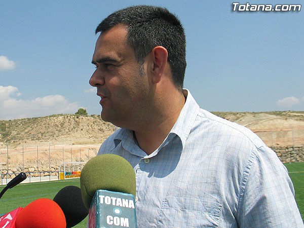 EL CANDIDADO DEL PP, JOSÉ MARTÍNEZ ANDREO, OFRECIÓ UNA RUEDA DE PRENSA PARA DAR SU VALORACIÓN SOBRE EL DEBATE SOBRE URBANISMO, Foto 1