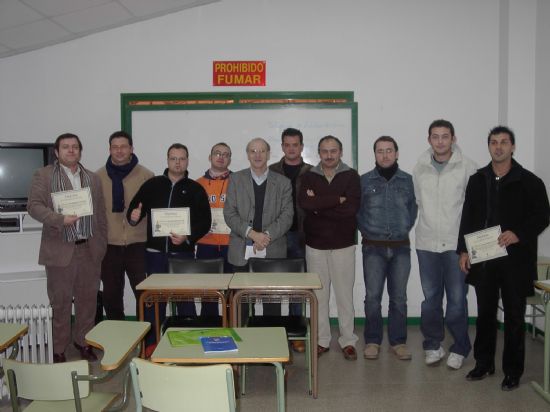 EL CONCEJAL DE DEPORTES CLAUSURA EL CURSO DE ÁRBITROS DE FÚTBOL Y FÚTBOL-7 EN LA SALA ESCOLAR  , Foto 1