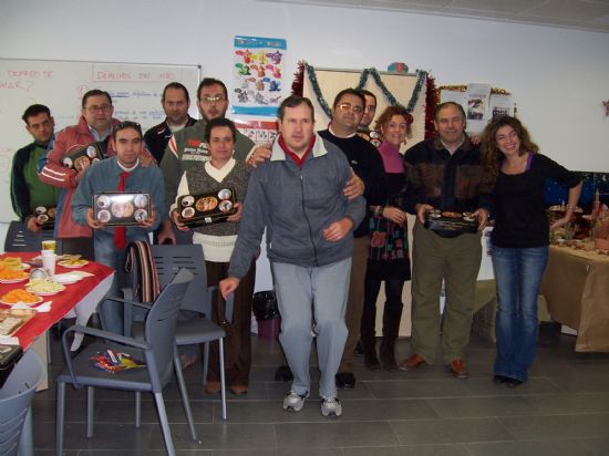 ALUMNOS Y PROFESORES DEL SERVICIO MUNICIPAL DE APOYO PSICOSOCIAL CELEBRAN LA LLEGADA DE LA NAVIDAD CON LA PRESENCIA DEL ALCALDE EN FUNCIONES (2007), Foto 1