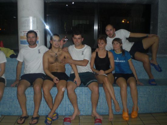 LA CONCEJALÍA DE DEPORTES CLAUSURA CON UNA FIESTA SORPRESA DE NAVIDAD EL PRIMER TRIMESTRE DE LAS ACTIVIDADES ACUÁTICAS INFANTIL DE LA PISCINA CUBIERTA (2007), Foto 7