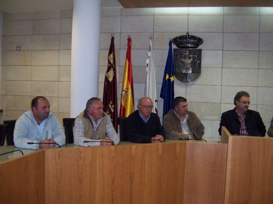 LOS VECINOS DE LA COSTERA ACUDIRÁN A LAS URNAS PARA ELEGIR A SU ALCALDE PEDÁNEO EL JUEVES 24 DE ENERO EN EL CENTRO DE DESARROLLO LOCAL (2008), Foto 1