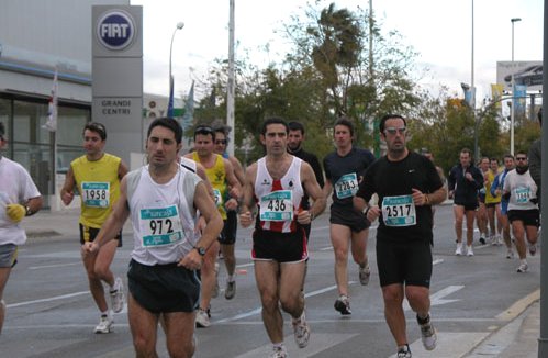 ATLETAS DEL CLUB DE ATLETISMO TOTANA PARTICIPARON EN LA XXVI MARATÓN “CIUDAD DE VALENCIA”, Foto 1