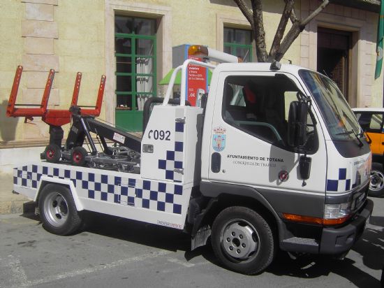 CINCO OPERARIOS SE ENCARGARÁN DEL NUEVO SERVICIO MUNICIPAL DE GRÚA DE PROTECCIÓN CIVIL DE TOTANA LAS 24 HORAS DEL DÍA, Foto 3