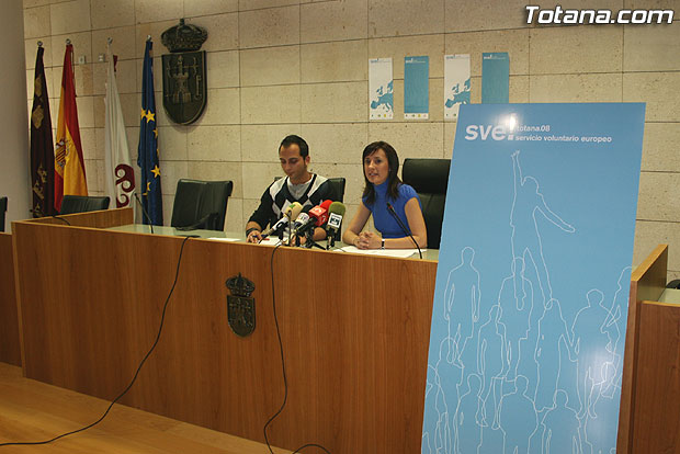 JÓVENES TOTANEROS PODRÁN PARTICIPAR EN EL DESARROLLO DE TAREAS DE VOLUNTARIADO EN EUROPA A TRAVÉS DEL SERVICIO VOLUNTARIO EUROPEO”, Foto 1