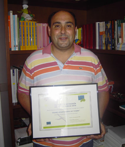 LA AGENCIA REGIONAL DE GESTIÓN DE LA ENERGÍA CONCEDE LA MENCIÓN ESPECIAL AL AYUNTAMIENTO DE TOTANA POR EL PLAN DE ACCIÓN SOBRE AHORRO Y EFICIENCIA ENERGÉTICA, Foto 1