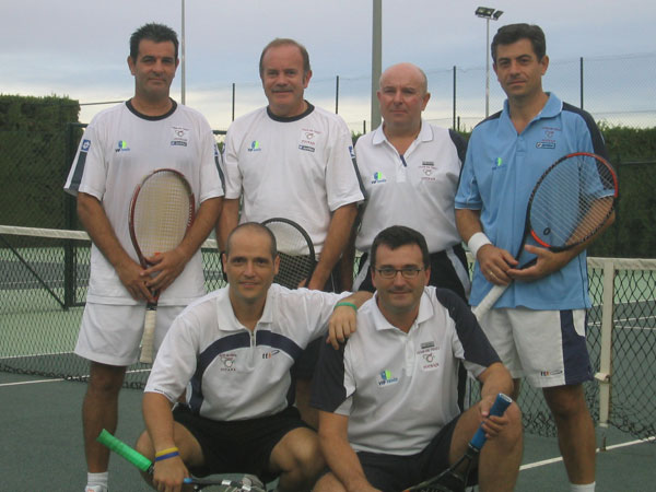 EL EQUIPO DE VETERANOS DEL CLUB DE TENIS TOTANA, CLASIFICADO PARA SEMIFINALES DEL CAMPEONATO REGIONAL POR EQUIPOS +35, Foto 1