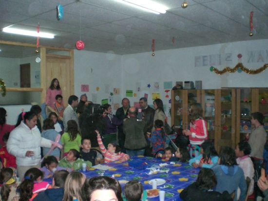 SE PONE EN MARCHA LA NUEVA EDUTECA DE LA PEDANÍA DE EL PARETÓN-CANTAREROS, Foto 1