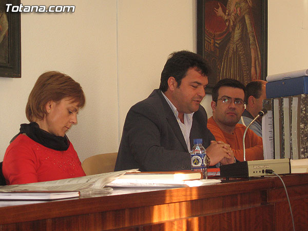 IU CALIFICA EL PGMO APROBADO PARA EL MUNICIPIO DE TOTANA COMO EL PLAN DEL “PELOTAZO” URBANISTICO Y LA ESPECULACIÓN, Foto 1