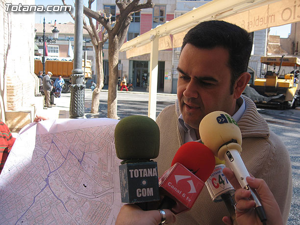 SE DESTINA MÁS DE 180.000 EUROS A LAS OBRAS DE ASFALTADO DE LAS PRINCIPALES CALLES Y AVENIDAS DEL CASCO URBANO, Foto 1