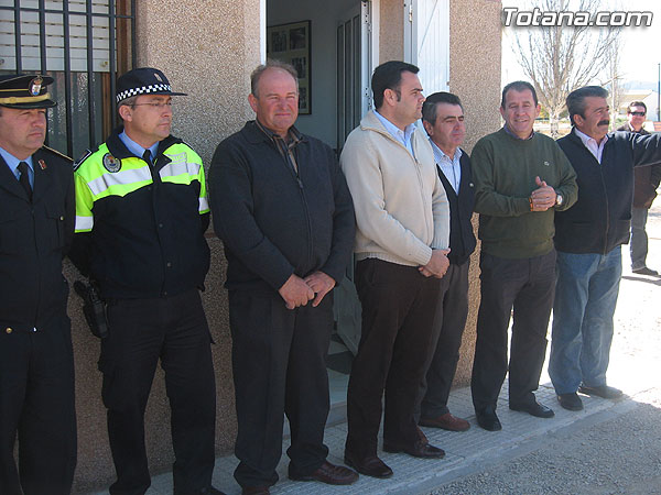 SE INAUGURAN LAS NUEVAS DEPENDENCIAS DE LA JEFATURA DE LA POLICÍA LOCAL EN LA PEDANÍA DE EL PARETÓN-CANTAREROS CON UNA INVERSIÓN DE MÁS DE 20.000 EUROS, Foto 1