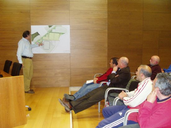 EL CONCEJAL DE DEPORTES INFORMA EN EL CONSEJO SECTORIAL DEL DEPORTE DEL ESTADO DE EJECUCIÓN DE LAS OBRAS DE LA NUEVA CIUDAD DEPORTIVA “SIERRA ESPUÑA, Foto 2