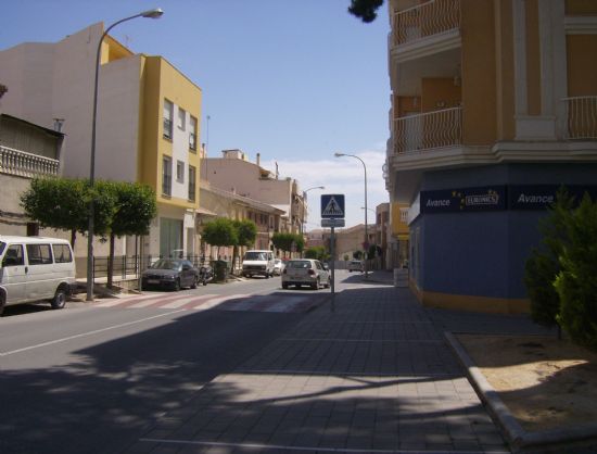 PLANIFICACIÓN Y DESARROLLO SOSTENIBLE PROPONDRÁ AL PLENO EL ACONDICIONAMIENTO DE LA CALLE GENERAL PÁRAMO CON EL FIN DE SUBSANAR LAS DEFICIENCIAS EXISTENTES EN ESTA VÍA Y GARANTIZAR UNA SEGURIDAD A LOS PEATONES (2008), Foto 1
