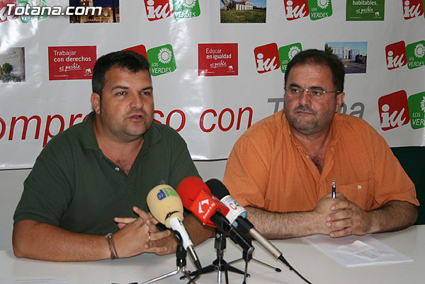 “La venta de la parcela de 60.000 metros en el Polígono, denunciada por IU + LV, ha supuesto unos beneficios ilícitos de casi 14 millones de euros”, aseguran desde la coalición de izquierdas, Foto 2