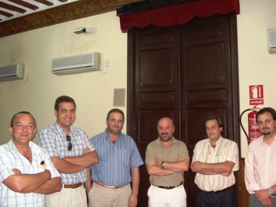 CARGOS PÚBLICOS DE IU + LOS VERDES, CON RESPONSABILIDADES DE GOBIERNO, SE REUNIERON EN MULA PARA COORDINAR ESTRATEGIAS, Foto 2