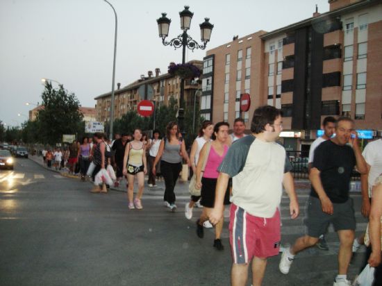 MÁS DE UN CENTENAR DE PERSONAS PARTICIPA CADA MIÉRCOLES EN LAS CAMINATAS NOCTUNAS (2008), Foto 2