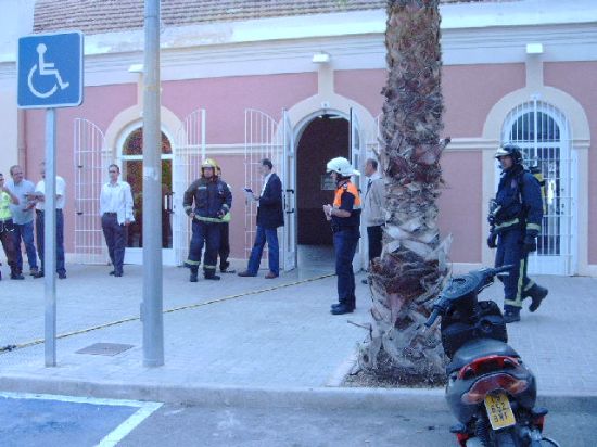 LA DIRECCIÓN GENERAL DE PROTECCIÓN CIVIL REALIZA UN SIMULACRO DE EMERGENCIAS EN LA ESTACIÓN DE RENFE DE TOTANA, Foto 2