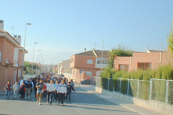 MÁS DE 200 PERSONAS PARTICIPARON EN LA CAMINATA POPULAR QUE RECORRIÓ DIFERENTES PARAJES EXTRARRADIO TOTANA  , Foto 3