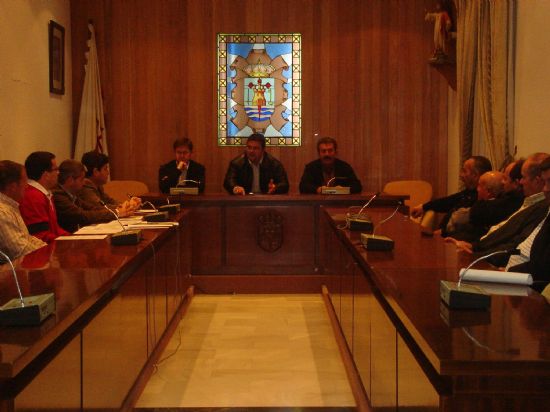 EL CONCEJAL DE URBANISMO PRESENTA EL PGOU A LOS VECINOS DE LA PEDANÍA DEL RAIGUERO, Foto 1