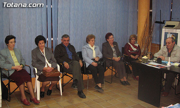 LA JUNTA LOCAL DE LA ASOCIACIÓN ESPAÑOLA CONTRA EL CÁNCER OFRECIÓ UNA RUEDA DE PRENSA PARA HACER BALANCE DE SU CENA ANUAL DE ESTE AÑO, Foto 3