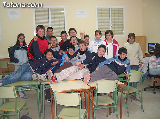 CLAUSURA CURSO DE INTERNET PARA JÓVENES ORGANIZADO POR EL INFORMAJOVEN DE TOTANA E IMPARTIPO POR TOTANA.COM (2006), Foto 1