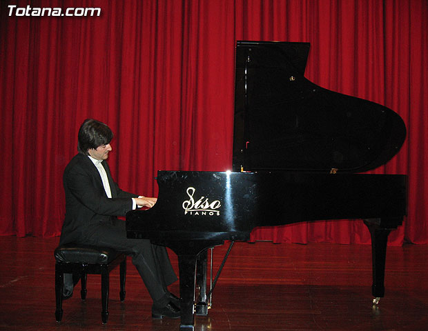 EL PIANISTA Y COMPOSITOR TOTANERO JUAN MIGUEL MURANI OFRECIÓ UN CONCIERTO EN EL CENTRO SOCIOCULTURAL LA CÁRCEL, Foto 1
