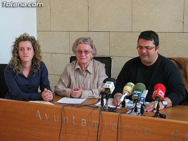 I CURSO DE CUIDADOS INTEGRALES EN LAS PERSONAS MAYORES DEPENDIENTES, Foto 1